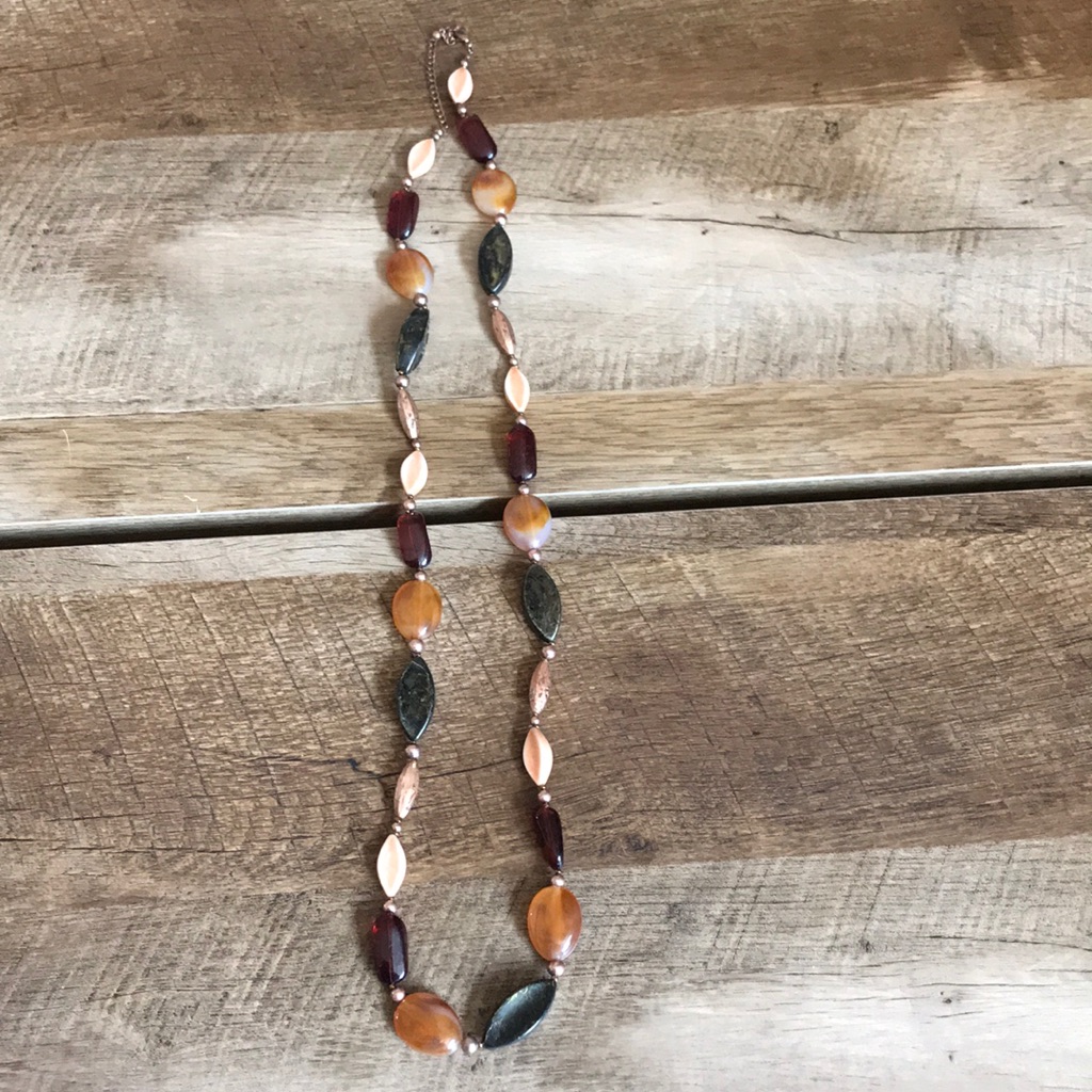 Finalbuckle Multi-Color Necklace